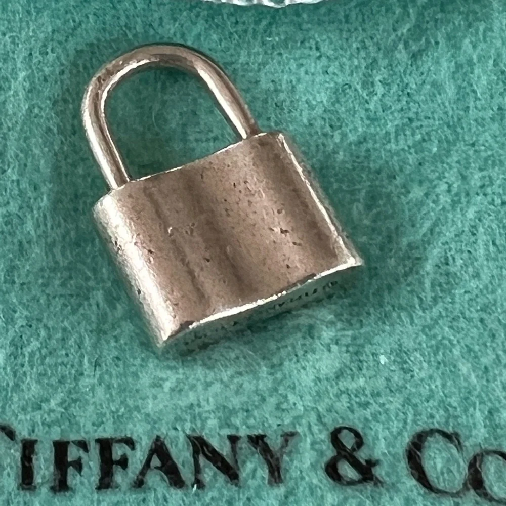 Tiffany sterling padlock charm - Picture 2 of 4